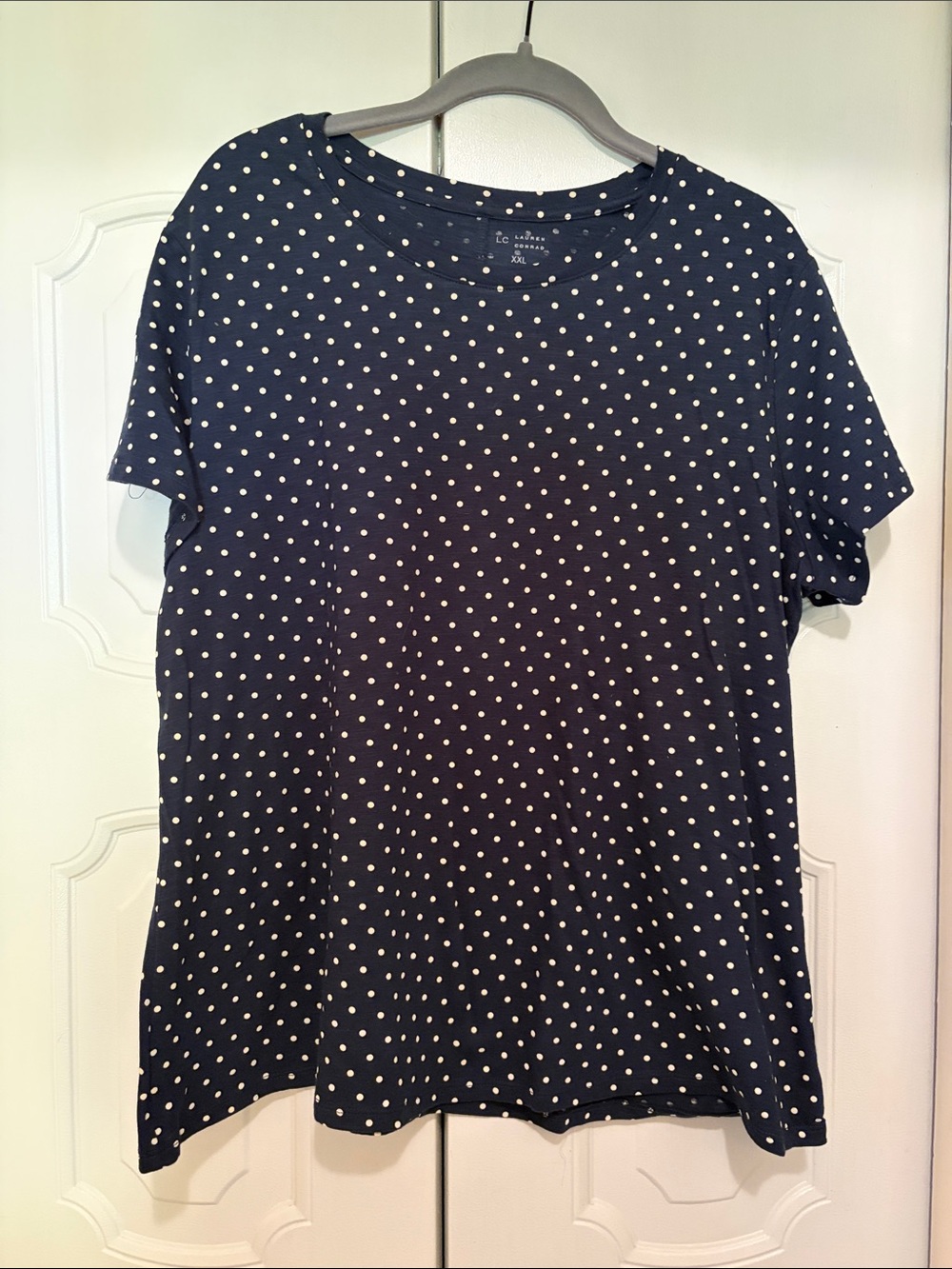 LC Lauren Conrad Navy and White Polka Dot Short Sleeve Tee